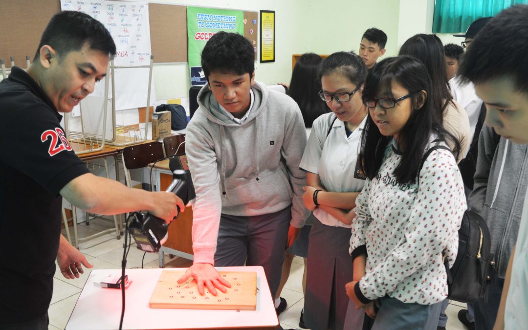 Penjurian & Workshop Budaya Menulis dan Meneliti SMA TRINITAS